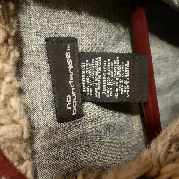 Women's no boundaries jean jacket with sherpa sz.5 Junior - Picture 2 of 4